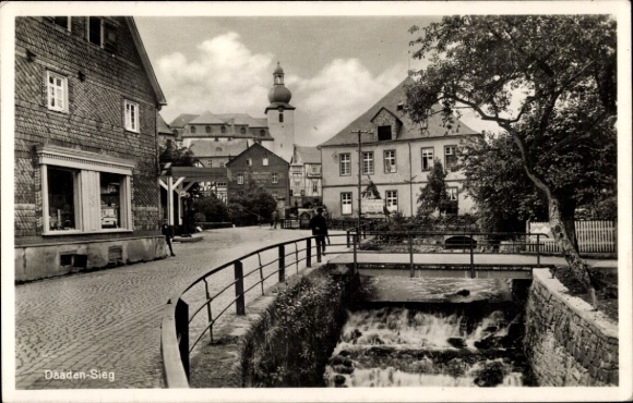 Postcard Daaden in the Westerwald, Sieg, partial view, bridge, church