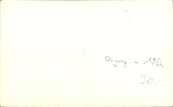 Photo Postcard Olympic Games Berlin 1936, torchbearers on arrival