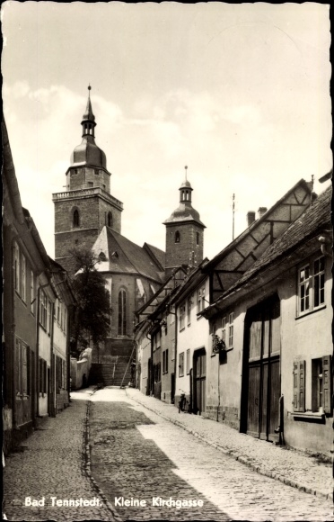 PC Bad Tennstedt in the Unstrut Hainich district of Thuringia, view of the Kleine Kirchgasse, church tower