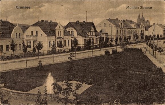 Postcard Gransee in Brandenburg, Mühlenstraße