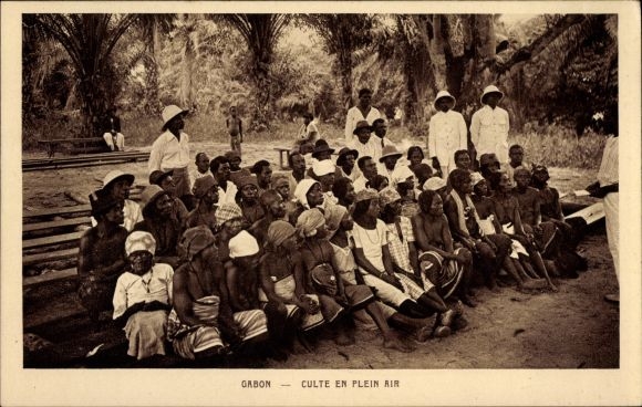 Ak Gabon, Gabun, Culte en plein air
