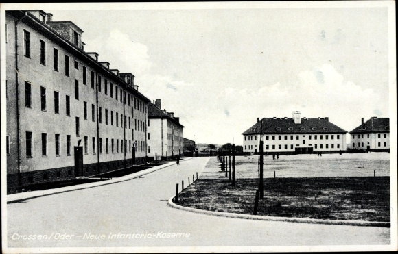 Postcard Krosno Odrzańskie Crossen Oder Ostbrandenburg, Neue Infanterie Kaserne
