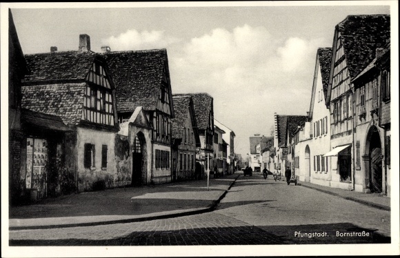 PC Pfungstadt in southern Hesse, street section, Bornstrasse