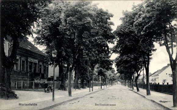 Ak Berlin Tempelhof Marienfelde, Berlinerstraße