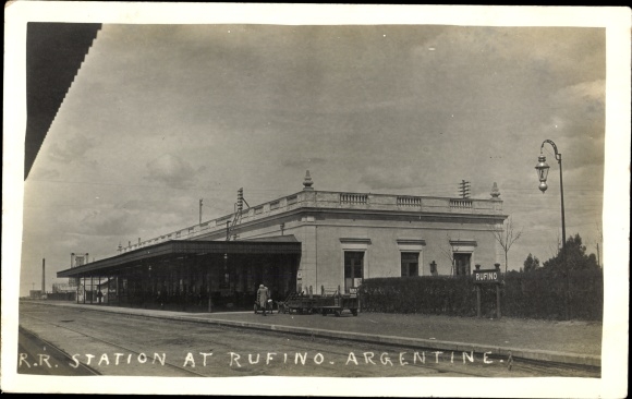 foto Ak Rufino Argentinië, treinstation, spoorzijde