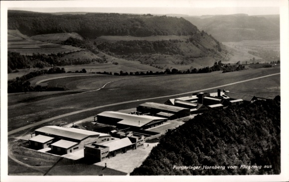 Ak Hornberg Degenfeld Schwäbisch Gmünd Baden Württemberg, Fliegeraufnahme des Fliegerlagers