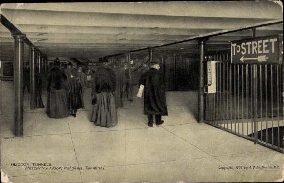 Postcard Hudson New York USA, tunnel, mezzanine, Hoboken Terminal