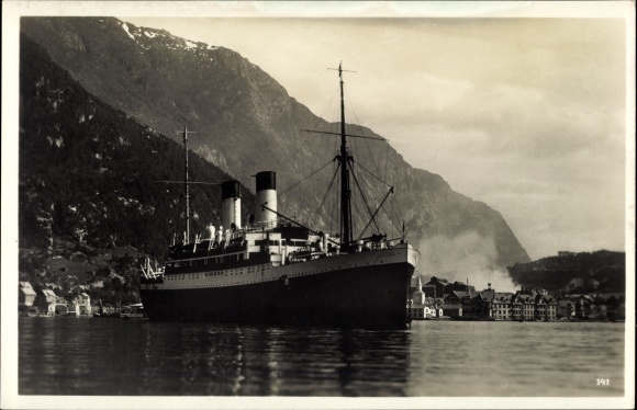 Ansichtkaart Odda Noorwegen, stoomboot, fjord
