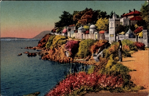 PC Le Mourillon Toulon Var, partial view, bank