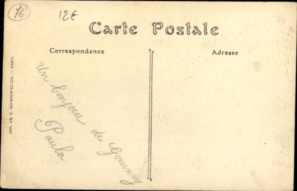 Postcard Gournay en Bray Seine Maritime, Place Nationale, Fontaine, Hotel du Nord