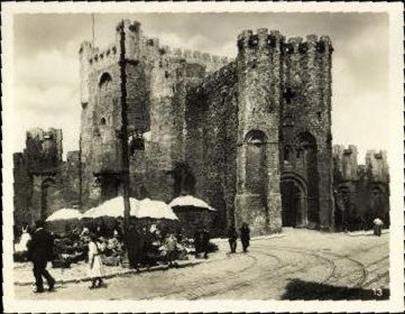 12 oude foto's Gent Gent Oost-Vlaanderen, in het bijbehorende boekje, diverse aanzichten