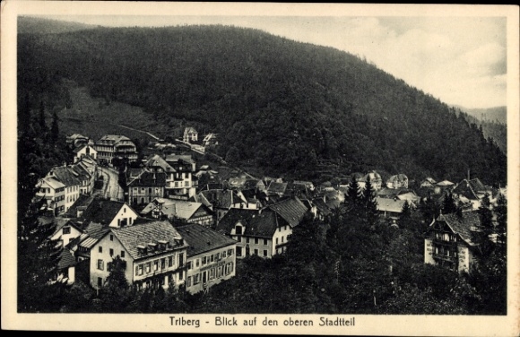 Ak Triberg im Schwarzwald, Blick auf den oberen Stadtteil von  Häuser, Wald, Berge