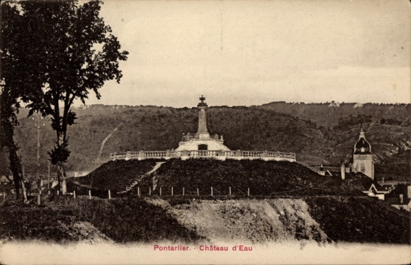 Ak Pontarlier Doubs,  Château d'Eau, Monument, Landschaft