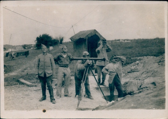 Photo French soldiers with telescope, anti-aircraft, WWI
