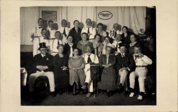 Foto Ak Kegelklub, Bierwerbung, Gruppenfoto
