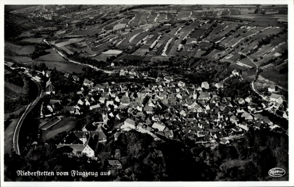 Postcard Niederstetten in Baden Württemberg, aerial view of the town, many houses, surrounding fields, La