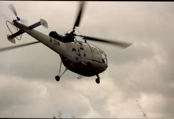 Set von 100 Fotos Flugzeuge und  Hubschrauber