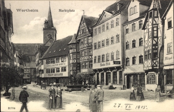 Postcard Wertheim am Main, market square, half-timbered buildings, people in traditional clothing
