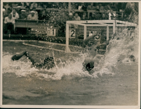 Photo Olympic Games 1936, water polo