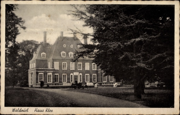 Ak Waldniel Schwalmtal in NRW, Teilansicht vom Haus Klee im Wald