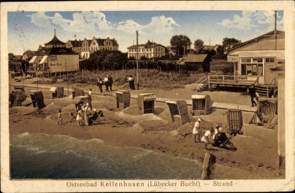 Postcard Ostseebad Kellenhusen in Holstein, Ostseebad Strand, people on the beach, hotel in the background