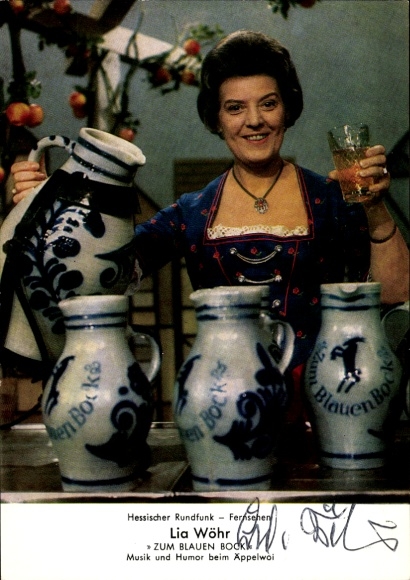 Postcard actress Lia Wöhr, portrait, autograph, Zum blauen Bock, music and humor at Äppelwoi
