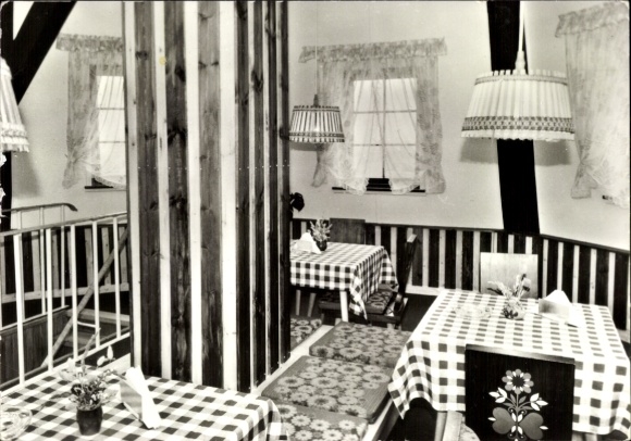 Postcard Banzkow in Mecklenburg, black and white photo, restaurant Lewitzmühle, tables with checkered tablecloths