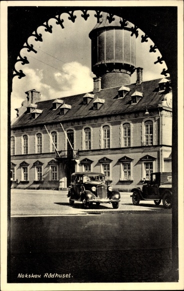 Postcard Nakskov Lolland Dänemark, Radhuset, Wasserturm, Auto
