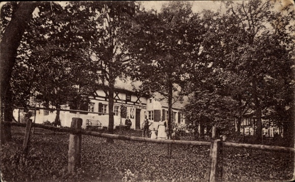 Postcard Obersteina Steina Saxony, house in a forest landscape, row of trees, people, nostalgic atmosphere