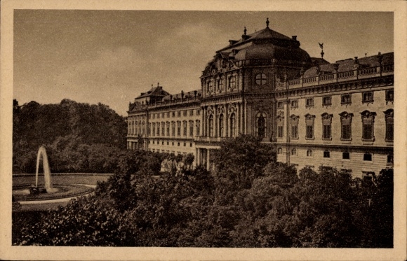 Postcard Würzburg am Main Lower Franconia, Royal Residence, garden view, fountain, trees
