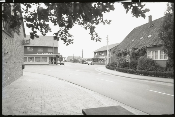 6 Zelluloid Negative Varrel in Niedersachsen, Schule, Straße, Kirche