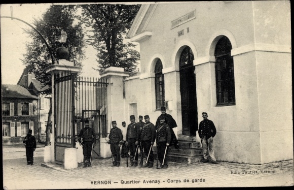 Ak Vernon Eure, Quartier Avenay, Gardekorps