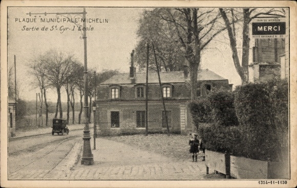 Postcard Saint Cyr l'Ecole Yvelines, Michelin sign at the exit of the town