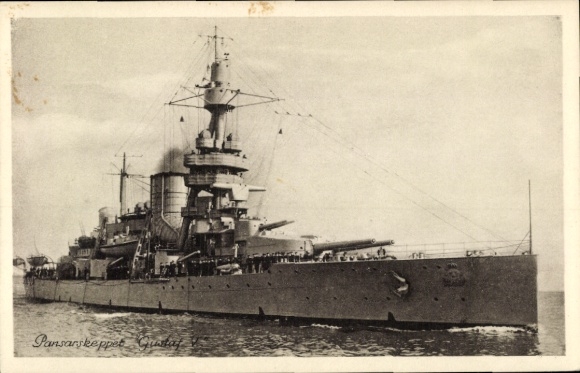 Ak Schwedisches Kriegsschiff, HMS Gustaf V, Küstenpanzerschiff