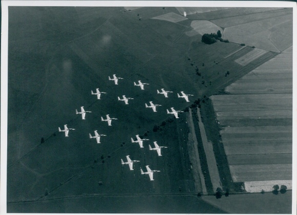 Photo German military aircraft in the air, Bundeswehr, Luftwaffe, formation flight