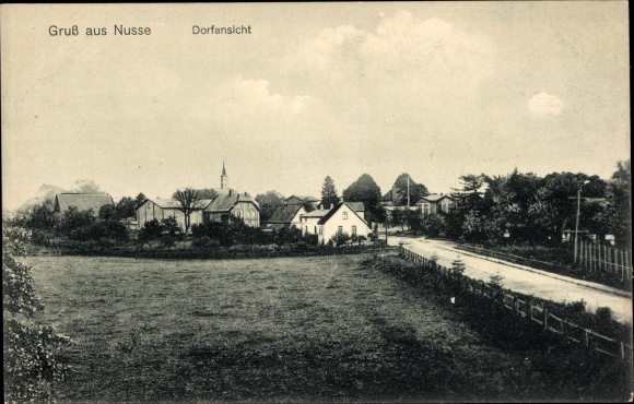 PC Nuts in the Duchy of Lauenburg, view of the village