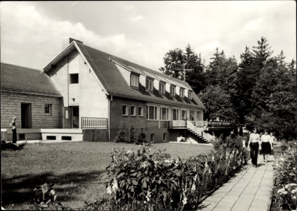 Postcard Ostrau Bad Schandau, company holiday home of the large graphic company Völkerfreundschaft Dresden