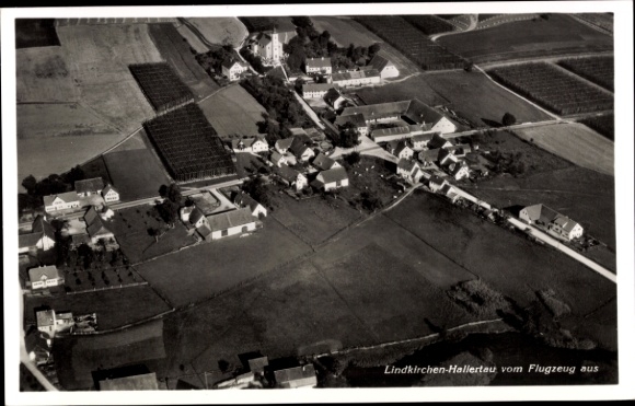 Postcard Lindkirchen Mainburg in Hallertau Lower Bavaria, aerial photograph