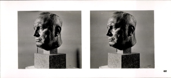 Stereo image photo "German Sculpture of Our Time" No. 62 portrait Senator Borst, Bronze