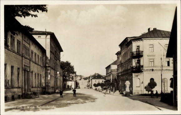 Ak Furth im Wald Oberpfalz Bayern, Bahnhofstraße, Bahnhof, Gasthaus Zum Hohenbogen
