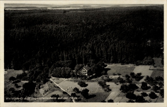 KP Walldürn w Odenwald Baden, dom wakacyjny dla młodzieży nad Haide, zdjęcie lotnicze