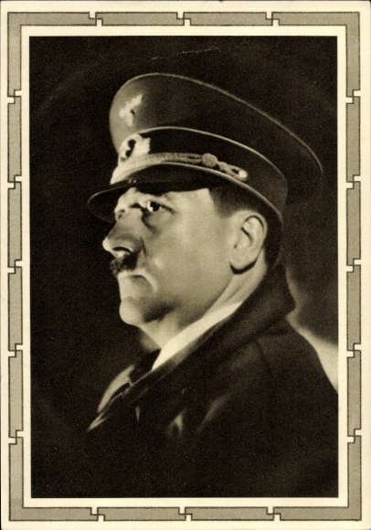 Postwaardestuk Ak Führer en Rijkskanselier Adolf Hitler, portret