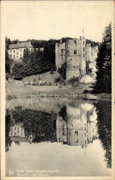 Postcard Beaufort Befort Luxembourg, castle, landscape, lake, reflection, historical building