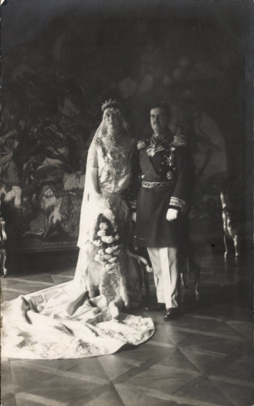 Postcard Prince Friedrich Christian of Saxony, Elisabeth Helene of Thurn and Taxis, wedding