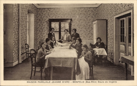 Postcard Benfeld Alsace Bas Rhin, Family House of Joan of Arc, Lingerie Course