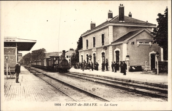 Postcard Pont de Braye Sarthe, railway station, track side, steam locomotive