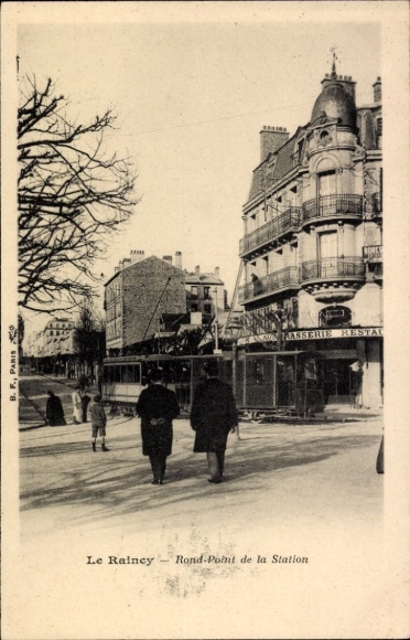 Ak Charenton le Pont Val de Marne, Straße mit Straßenbahn, Gebäude, Bäume, Personen