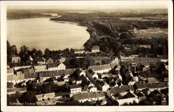 PC Lindow in the Mark, aerial photograph