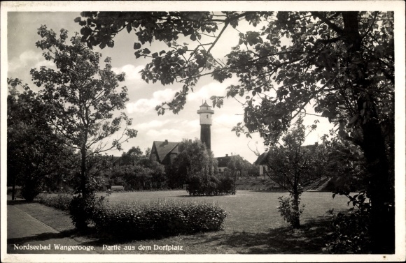 Postcard Nordseebad Wangerooge in Ostfriesland, lot from the village square, lighthouse