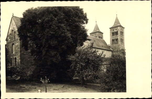 Postcard Ilbenstadt Niddatal in Hesse, Benedictine monastery, partial view